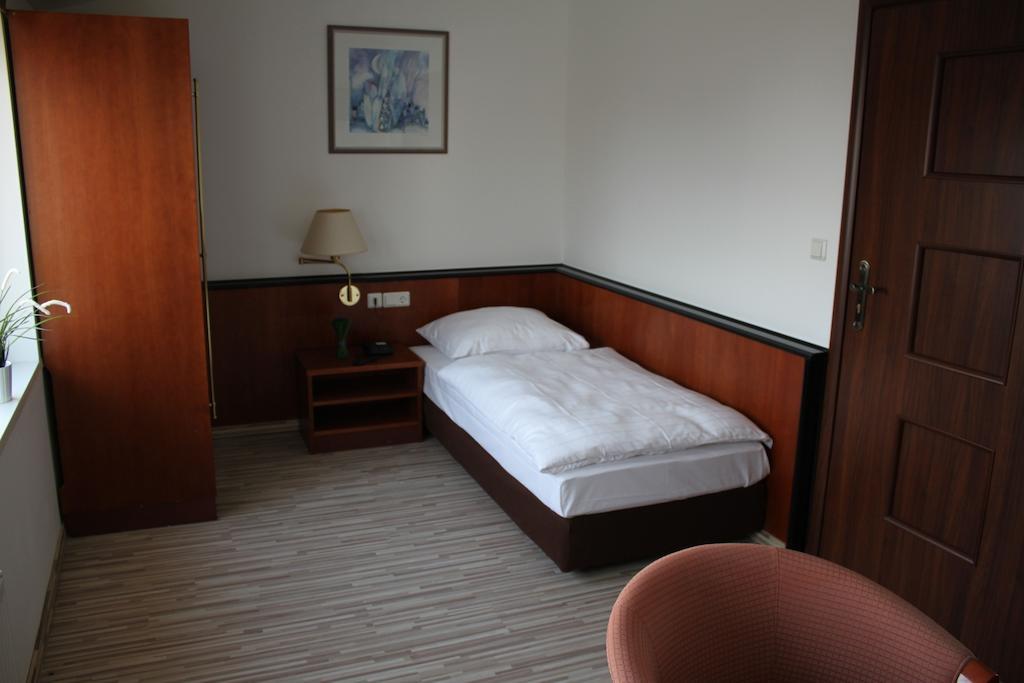 غوتنغن As Hotel الغرفة الصورة